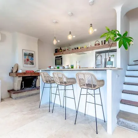 Holiday home La Bastide L Authentic & Pool L Shellter *